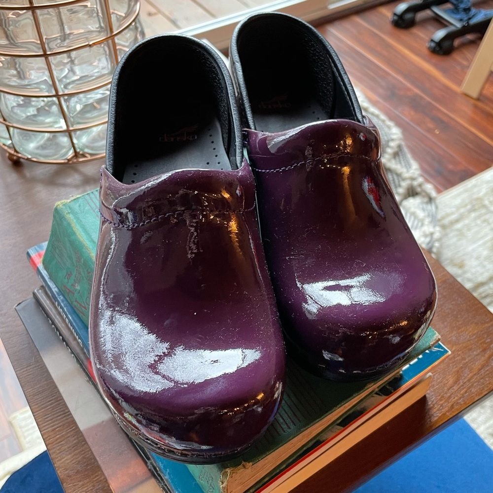 Dansko size 34 purple
